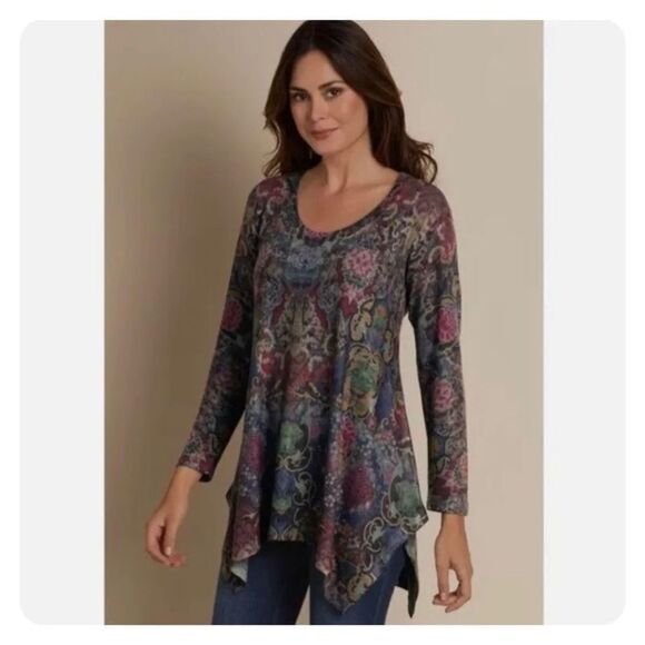 ✨Soft Surroundings Asymmetrical Hem Scoop Neck Paisley Floral Tunic Top✨ - Picture 2 of 6